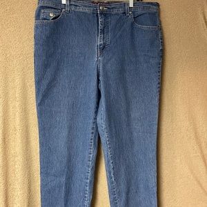 Gloria Vanderbilt Jeans 20W